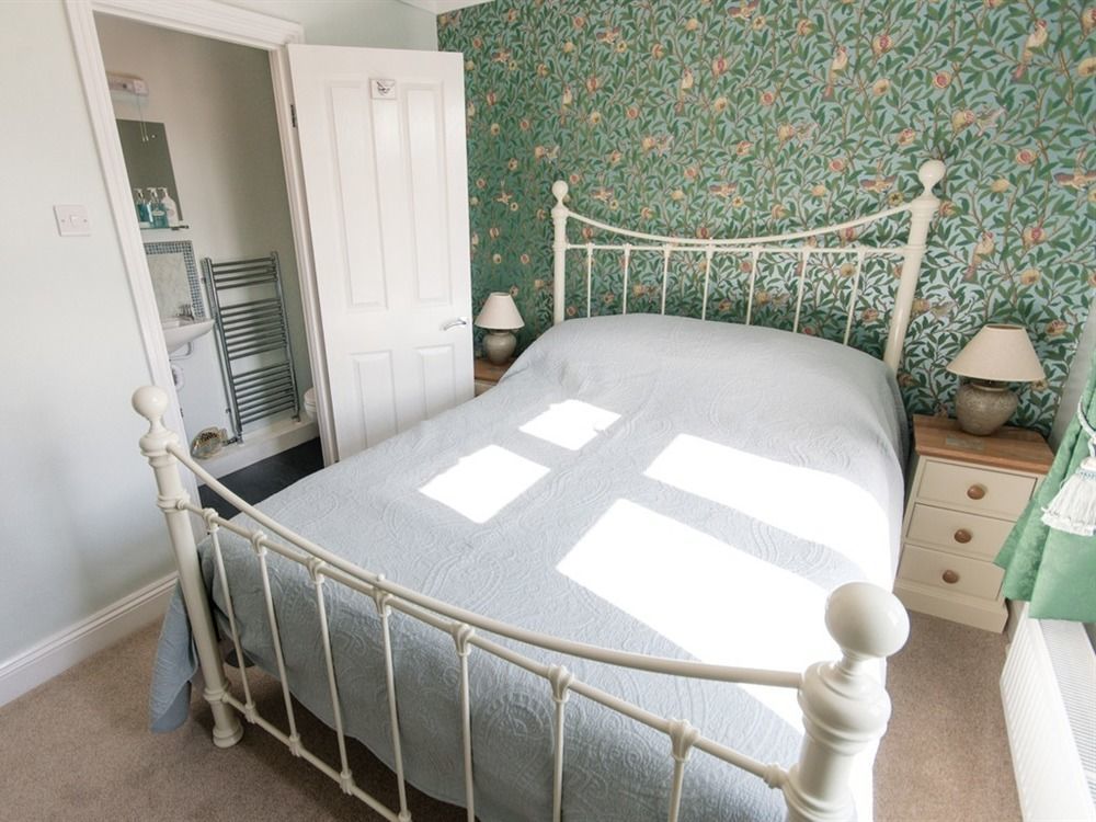 เดอะ สคูล เฮาส์ Bed & Breakfast บริดจ์วอเตอร์ ภายนอก รูปภาพ