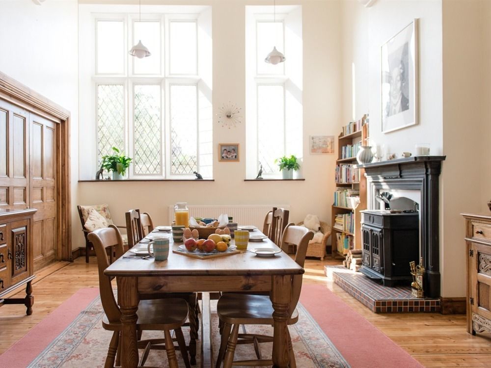 เดอะ สคูล เฮาส์ Bed & Breakfast บริดจ์วอเตอร์ ภายนอก รูปภาพ