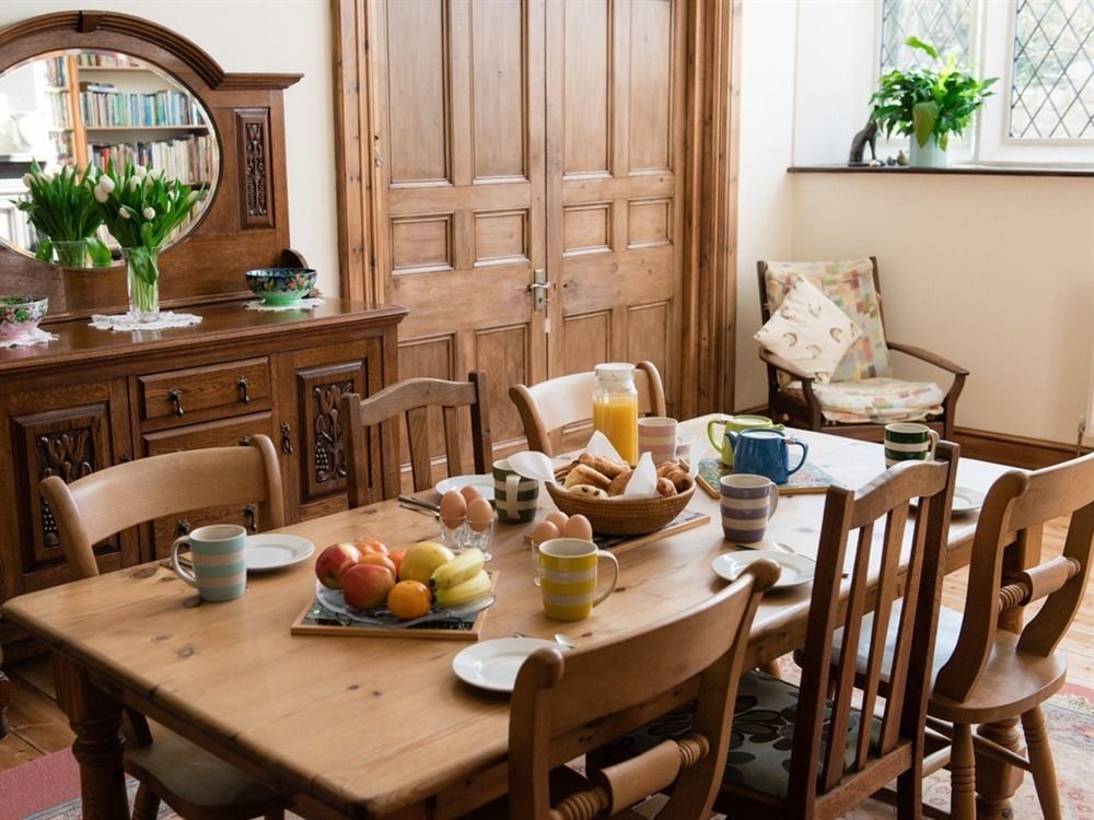 เดอะ สคูล เฮาส์ Bed & Breakfast บริดจ์วอเตอร์ ภายนอก รูปภาพ