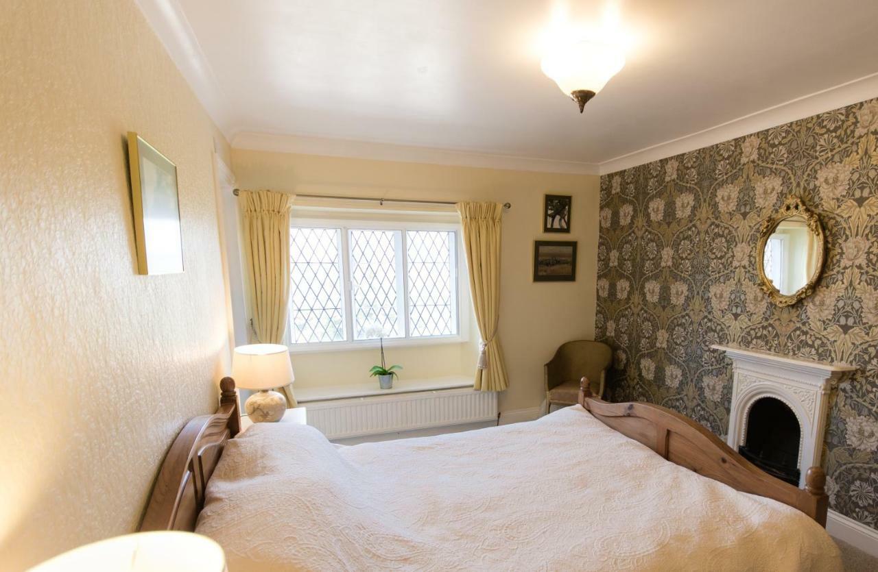 เดอะ สคูล เฮาส์ Bed & Breakfast บริดจ์วอเตอร์ ภายนอก รูปภาพ